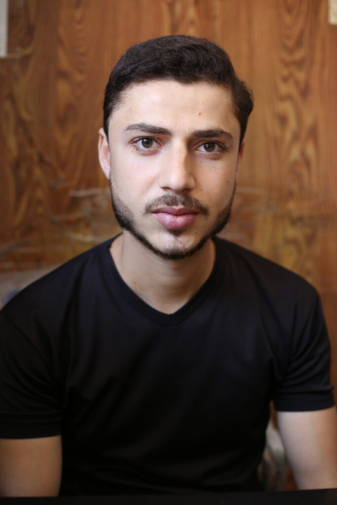 Mahmoud al-‘Ar’ir, 24